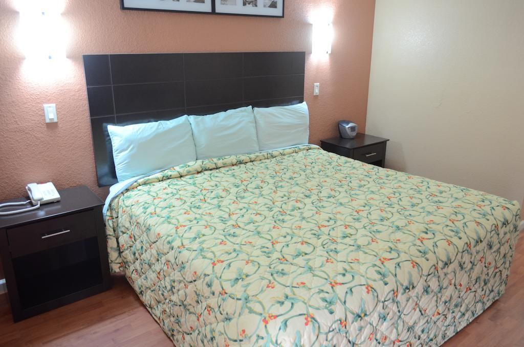 Bear Creek Inn Addicks Εξωτερικό φωτογραφία